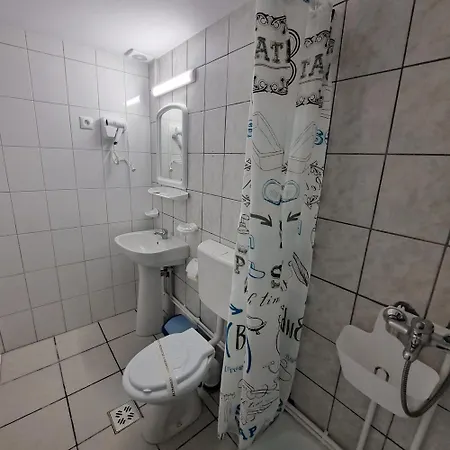 Tami 코스티네스티