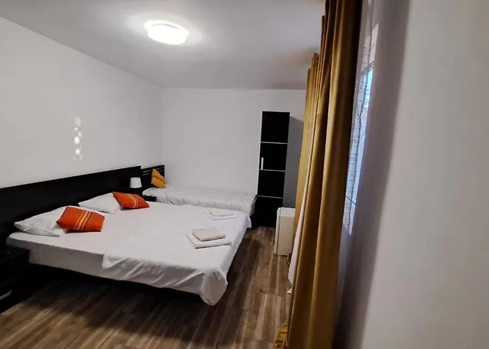 Tami Проживание в семье