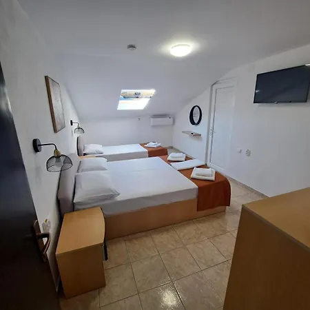 Tami Kwatera prywatna *